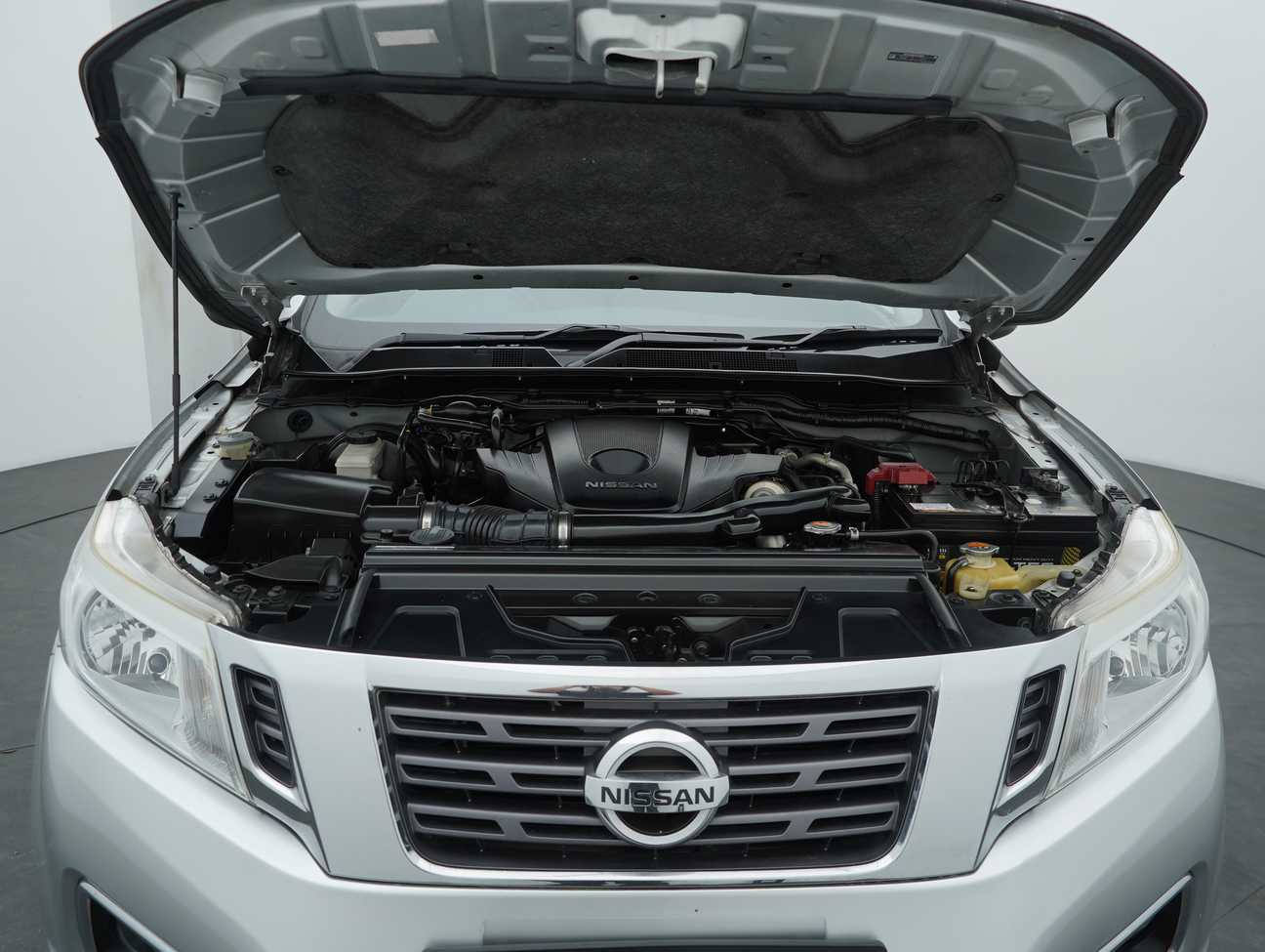used 2015 Nissan Navara NP300 SE Dual Cab 2.5