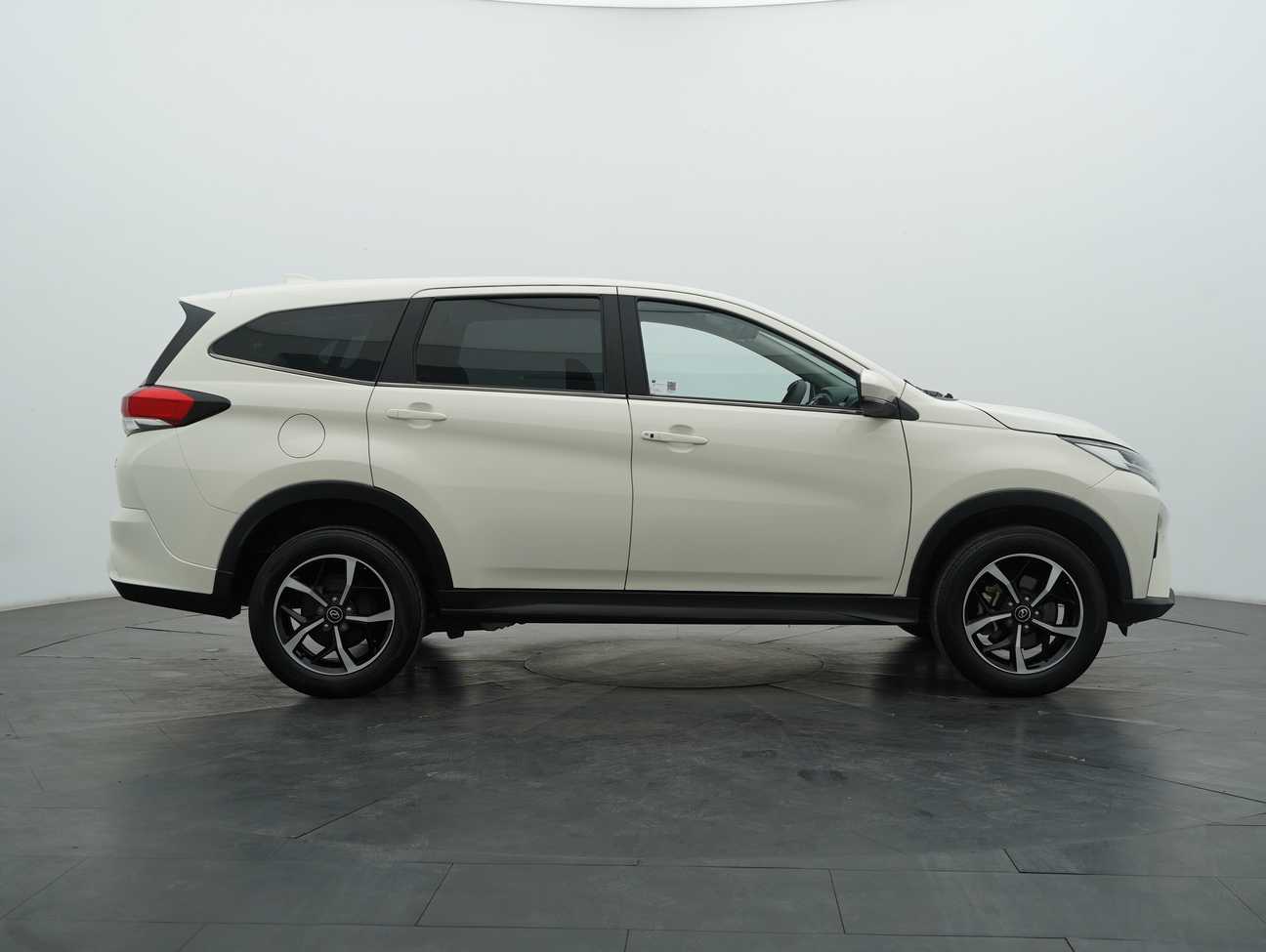 used 2021 Perodua Aruz X 1.5