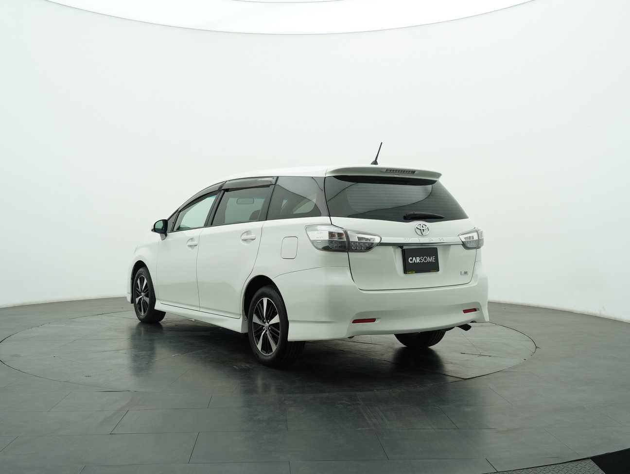 used 2013 Toyota Wish S 1.8