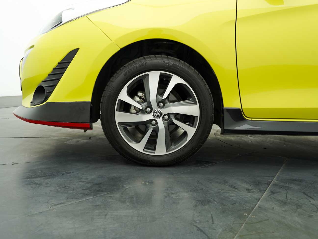 used 2019 Toyota YARIS E 1.5