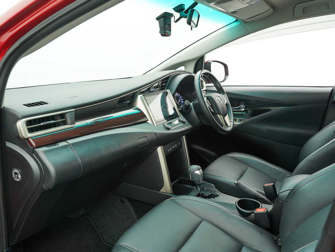 terpakai 2020 Toyota Innova X 2.0