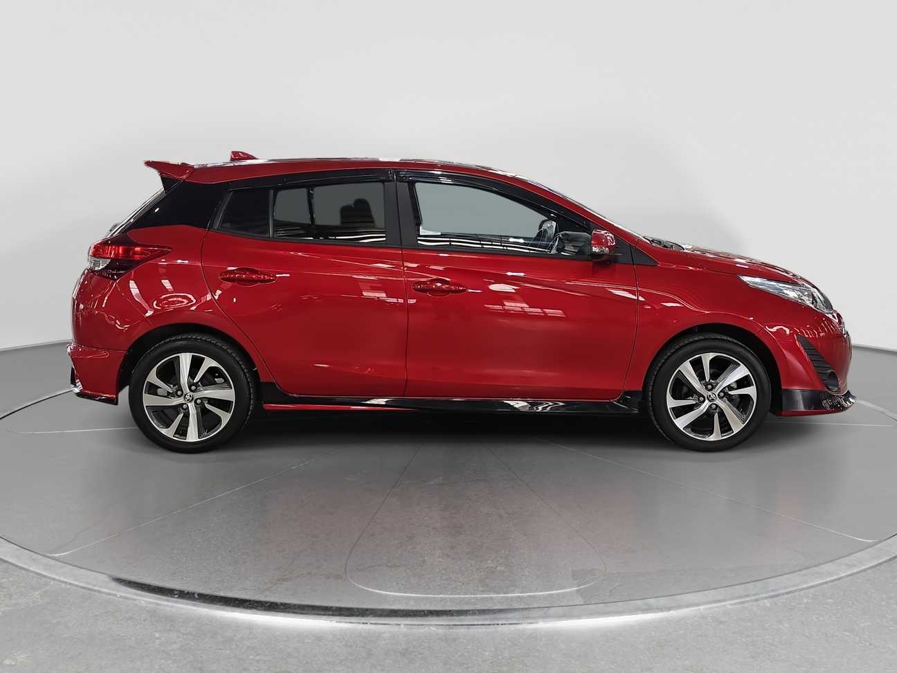 terpakai 2020 Toyota Yaris E 1.5