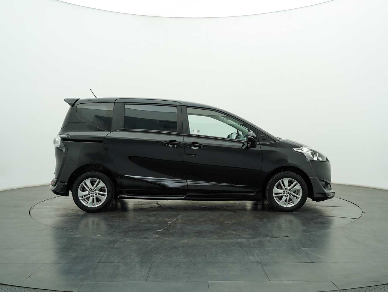 terpakai 2016 Toyota Sienta G 1.5