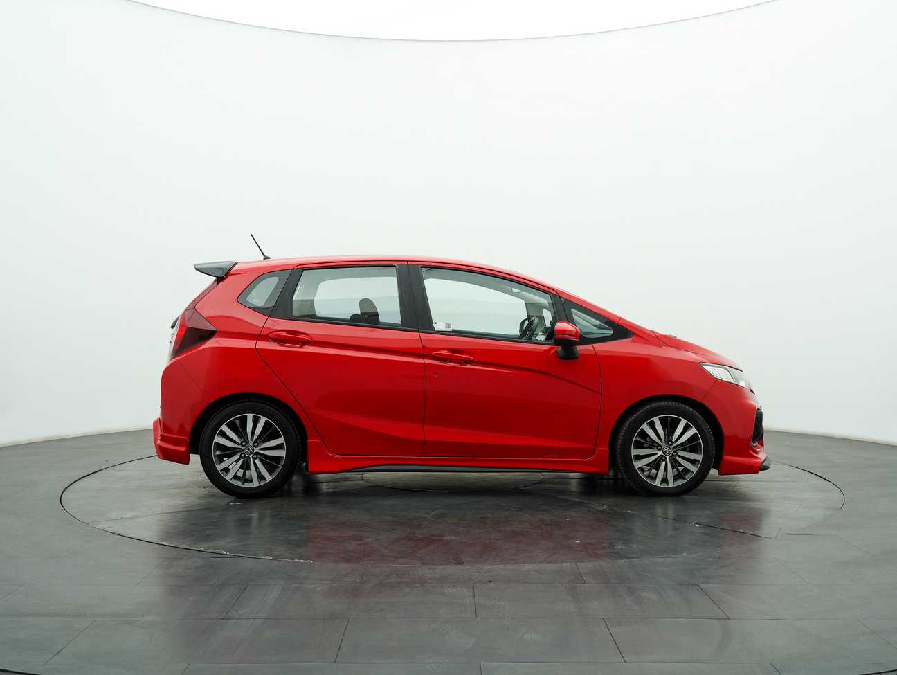 used 2016 Honda Jazz V 1.5