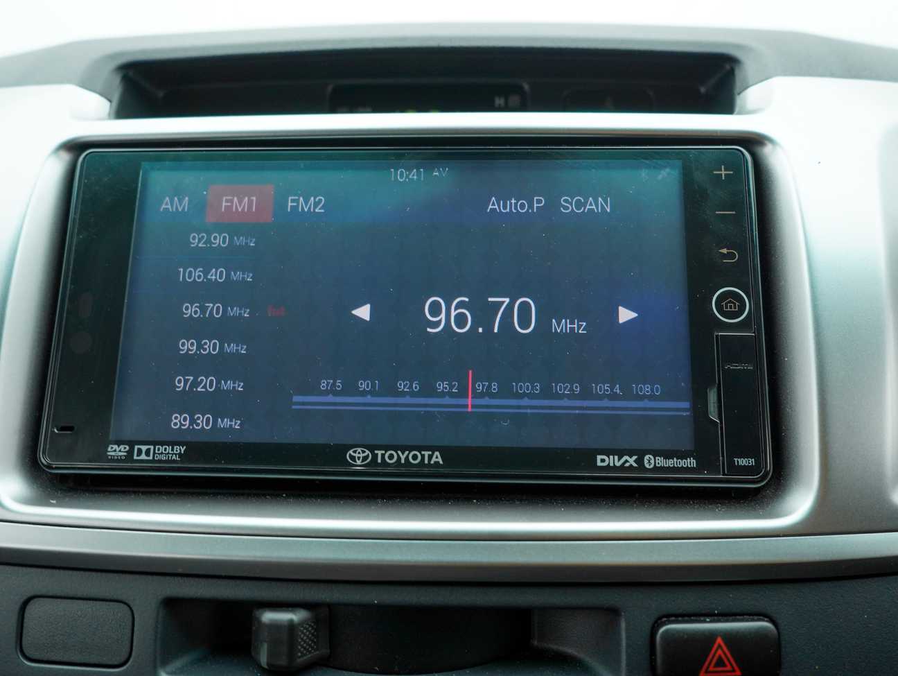 used 2015 Toyota HILUX DOUBLE CAB 2.5