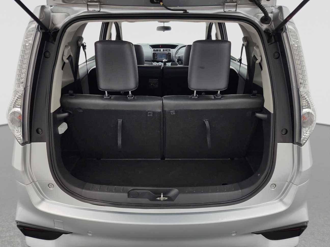 terpakai 2022 Perodua Alza Advance 1.5