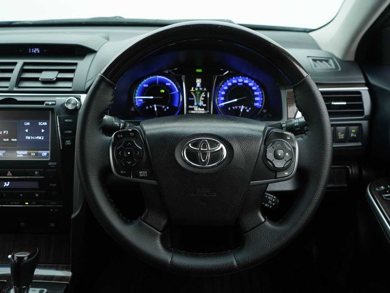 used 2015 Toyota Camry Hybrid 2.5