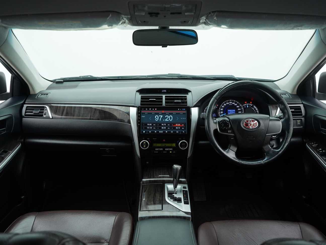 terpakai 2014 Toyota Camry GX 2.0