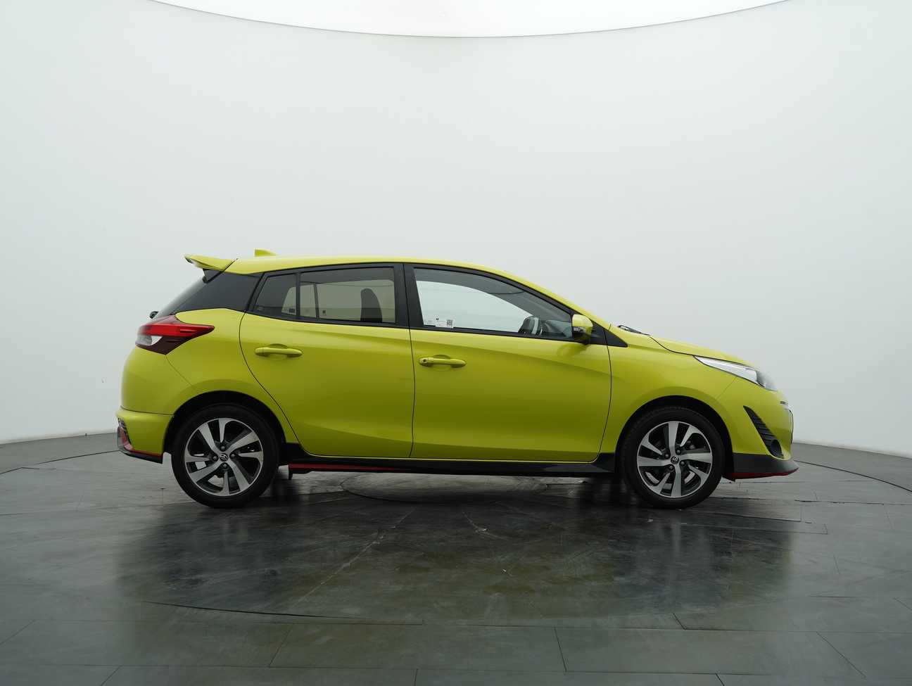 terpakai 2019 Toyota Yaris E 1.5