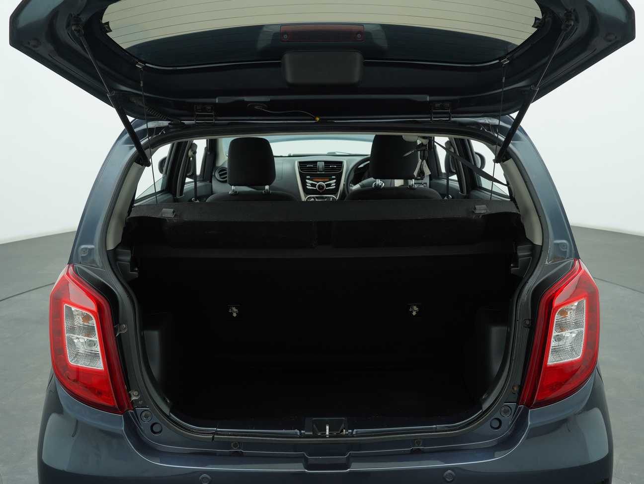 terpakai 2016 Perodua AXIA G 1.0