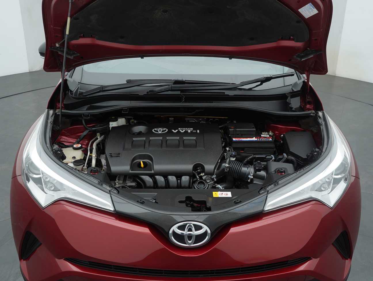 used 2018 Toyota C-HR  1.8