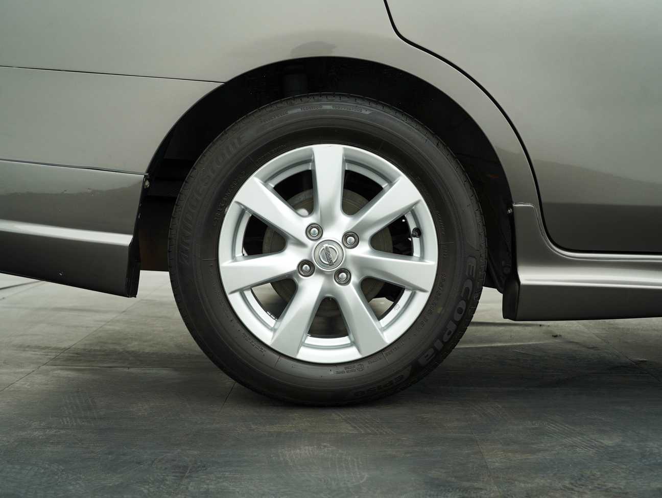 used 2014 Nissan Almera VL 1.5