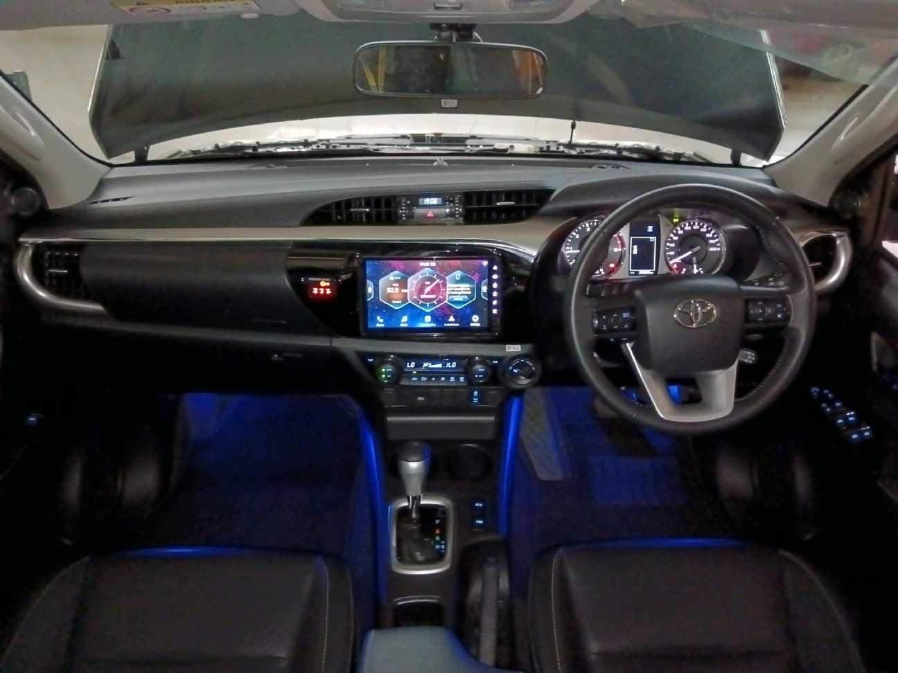 used 2023 Toyota Hilux V Dual Cab 2.4