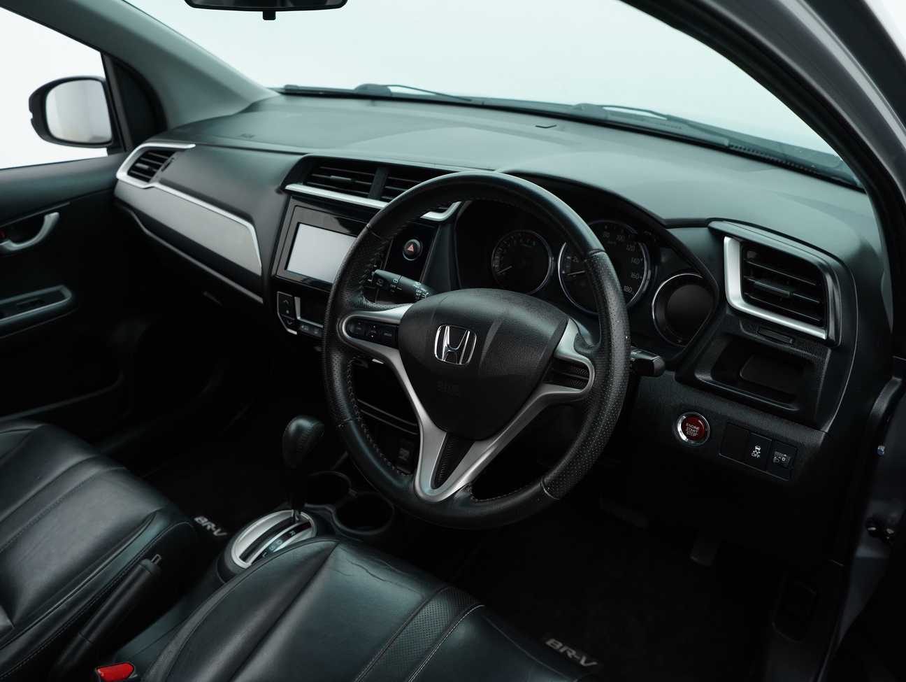 used 2018 Honda BR-V V 1.5
