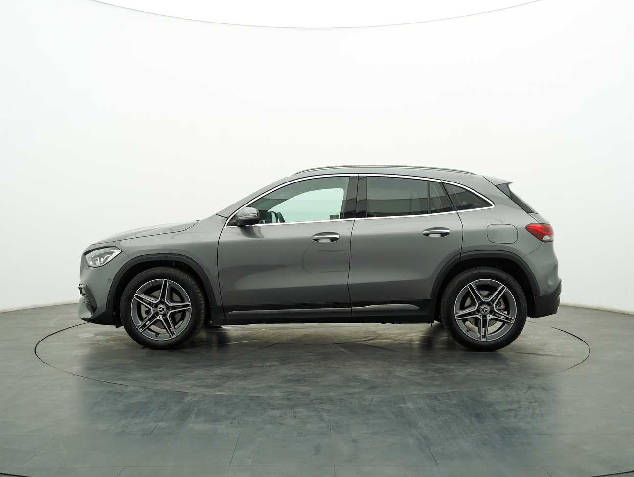 used 2023 Mercedes-Benz GLA250 AMG Line 2.0