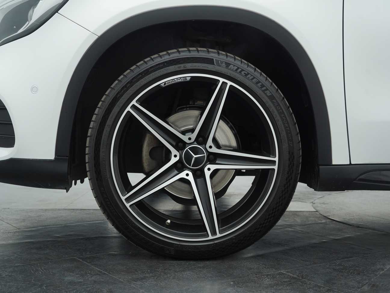 terpakai 2018 Mercedes-Benz GLA200 Night Edition 1.6