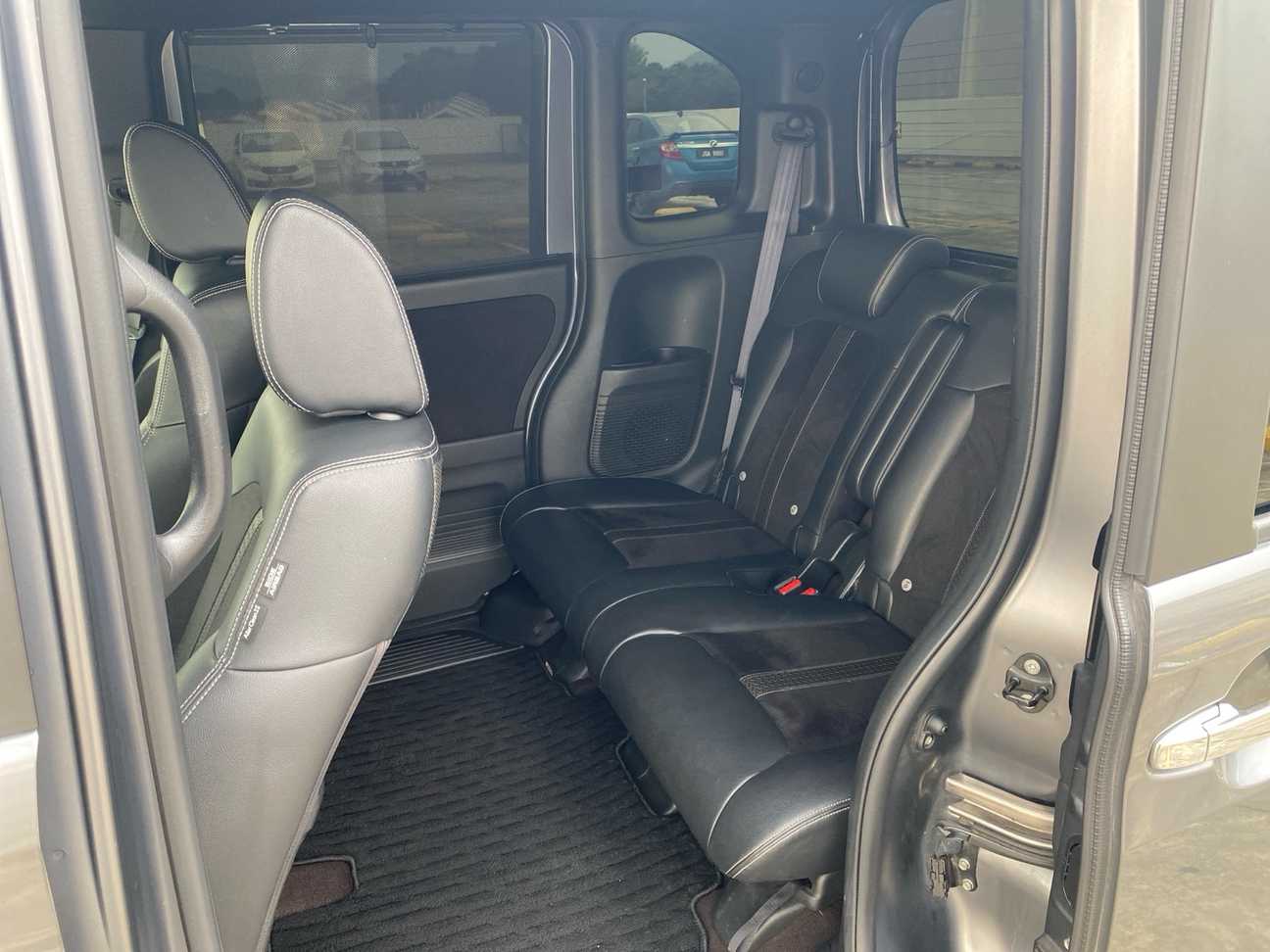 terpakai 2018 Honda N-Box Custom G EX 0.7