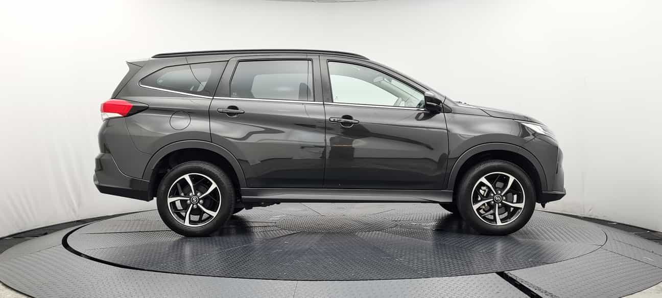 used 2020 Perodua ARUZ AV 1.5