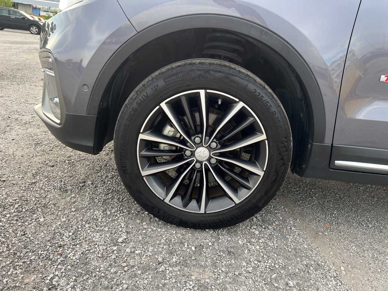 used 2020 Proton X70 Premium 1.8