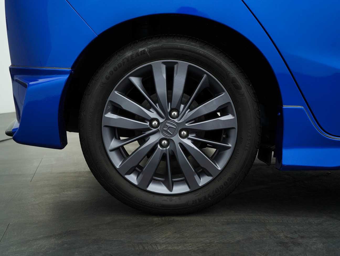 used 2014 Honda Jazz V 1.5