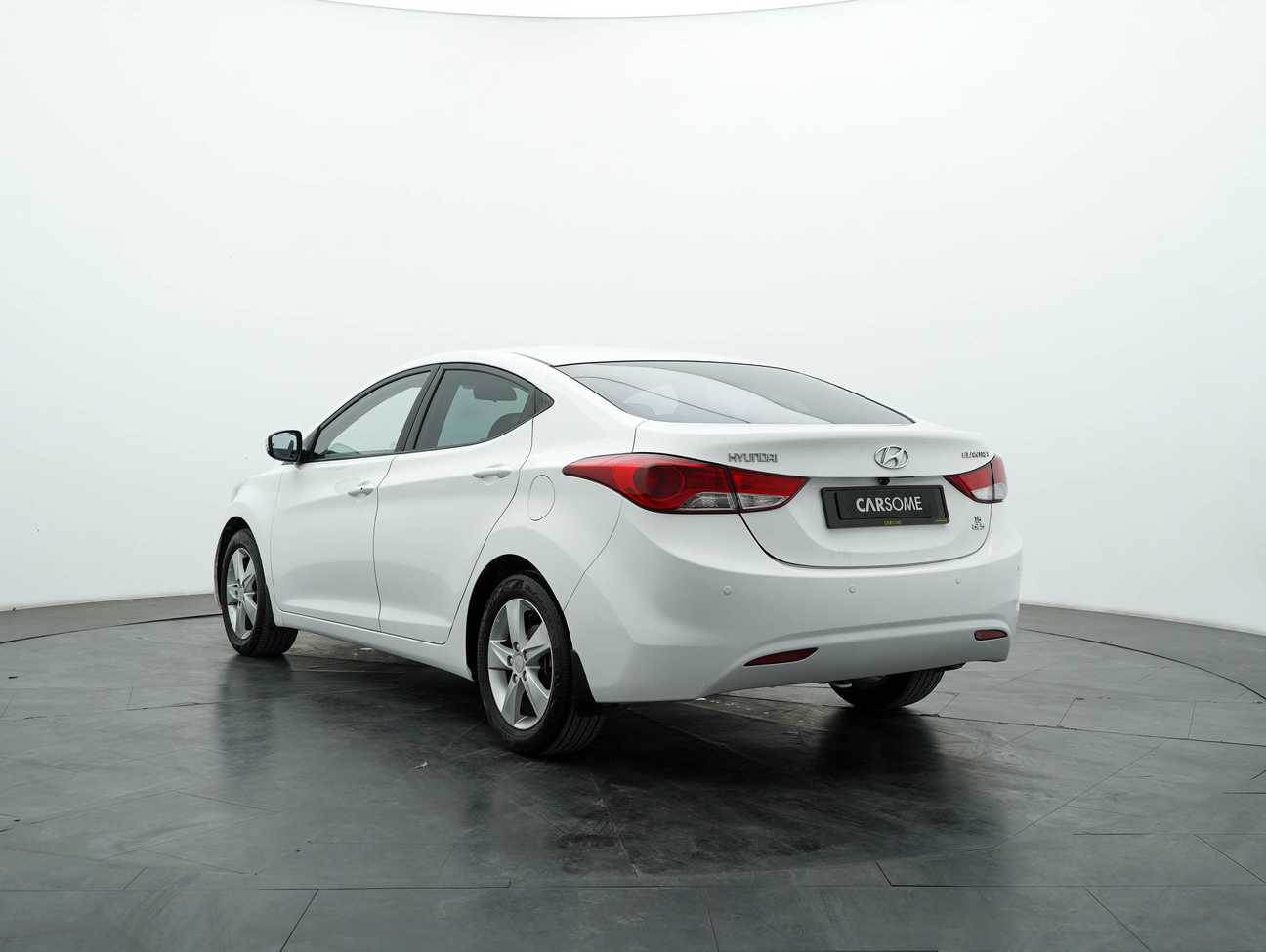 used 2013 Inokom Elantra  1.6