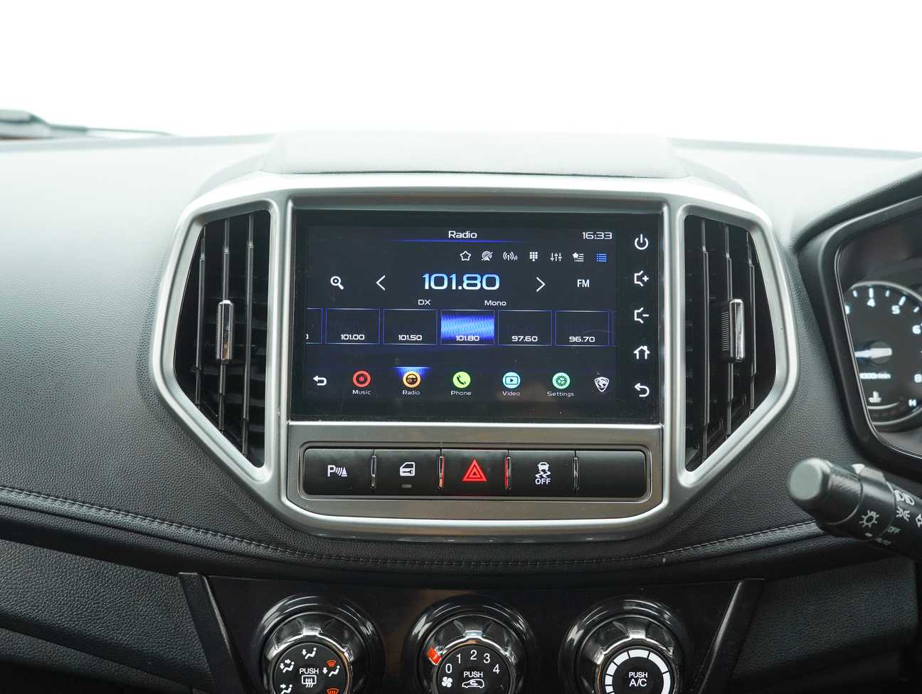 terpakai 2021 Proton Iriz Executive 1.6