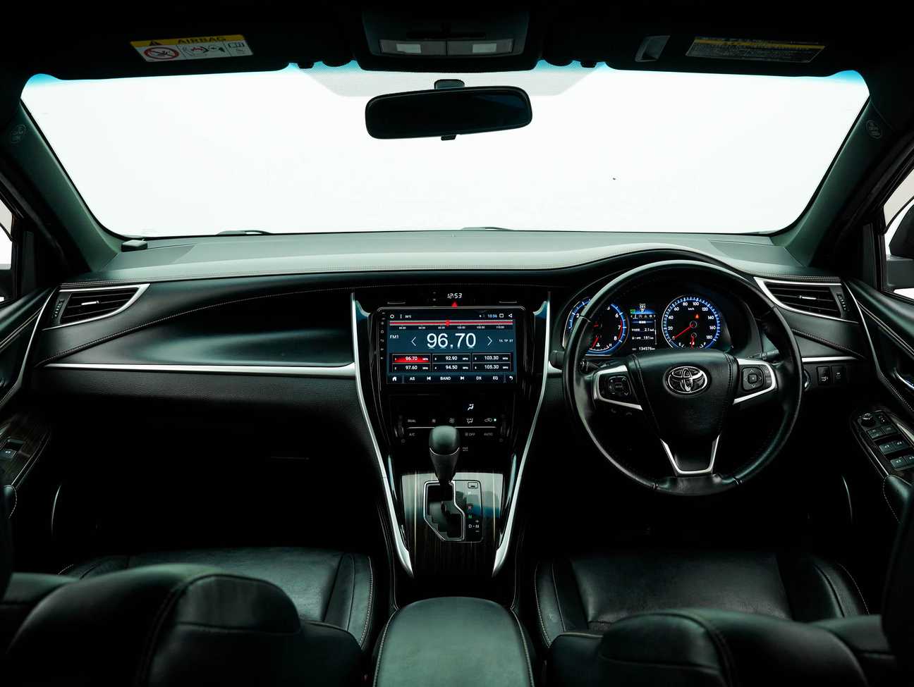 used 2017 Toyota Harrier Elegance 2.0