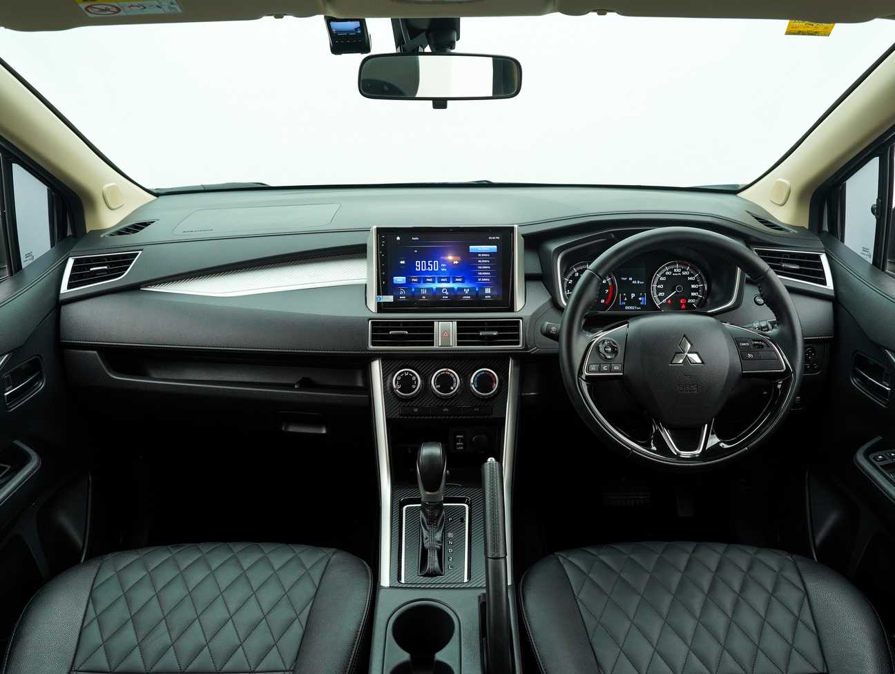 terpakai 2021 Mitsubishi Xpander  1.5