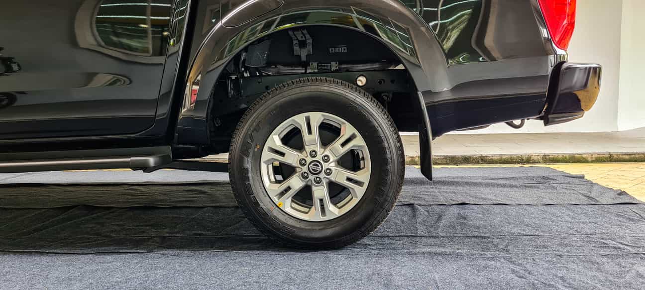 terpakai 2021 Nissan NAVARA SE 4WD 2.5