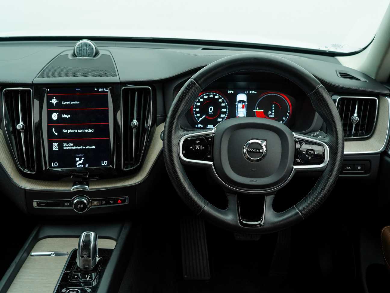 terpakai 2019 Volvo XC60 T8 Twin Engine Inscription 2.0