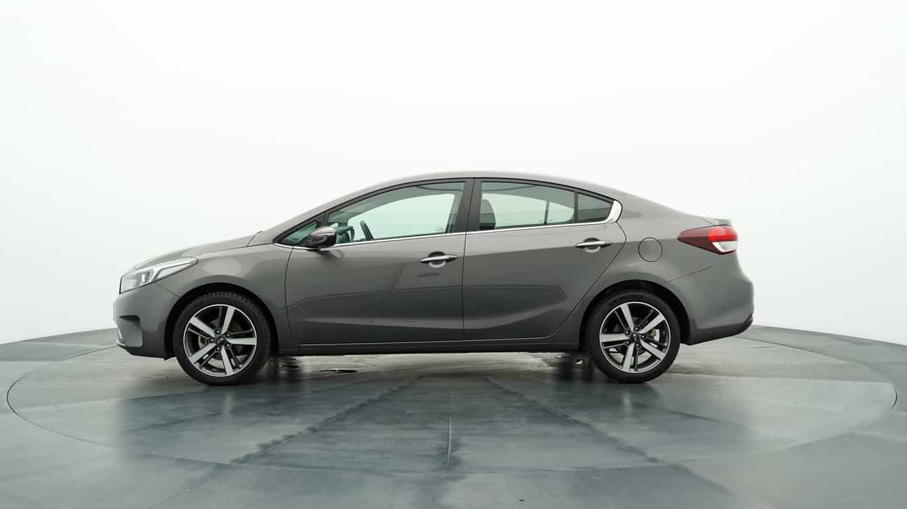 terpakai 2019 Kia CERATO YD 1.6