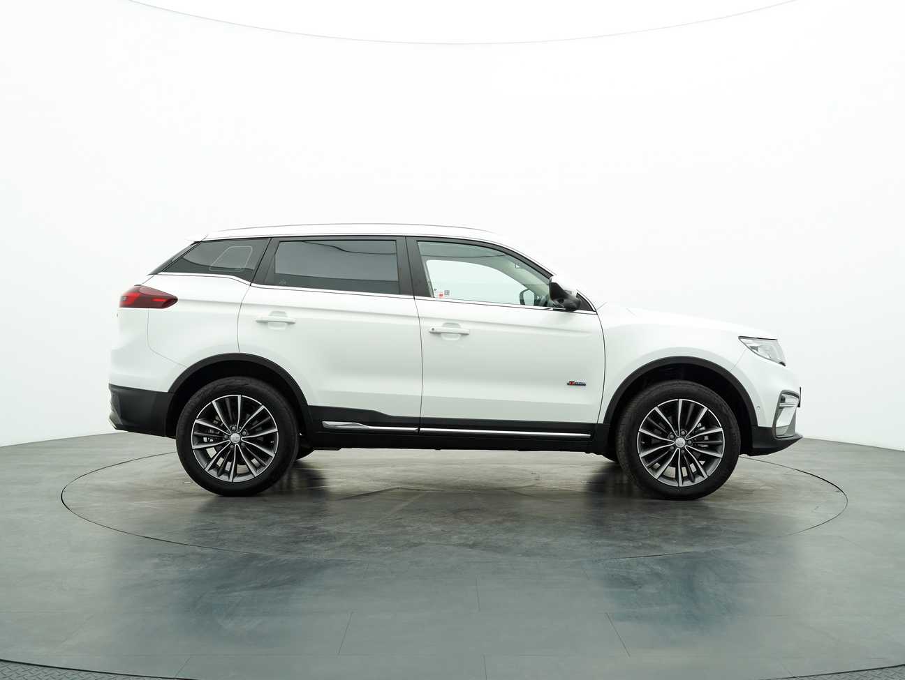 used 2022 Proton X70 Premium 1.8