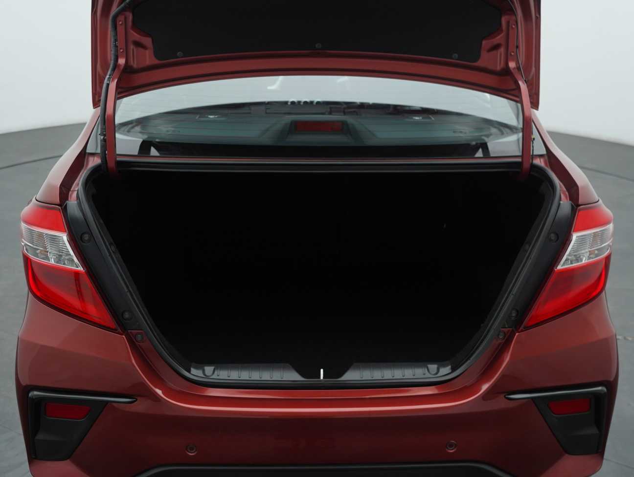terpakai 2023 Perodua Bezza Advance 1.3