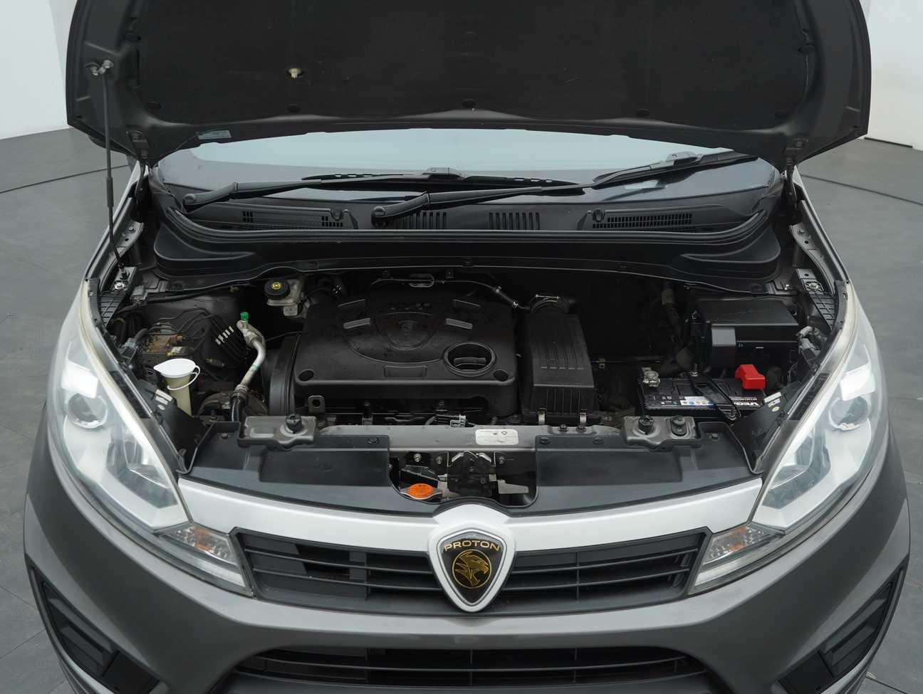 terpakai 2015 Proton Iriz Executive 1.3