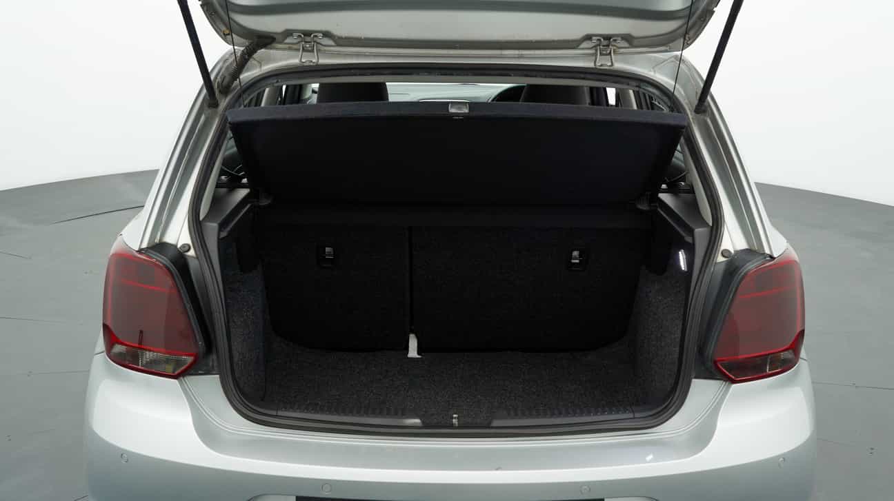 used 2016 Volkswagen POLO HATCHBACK 1.6