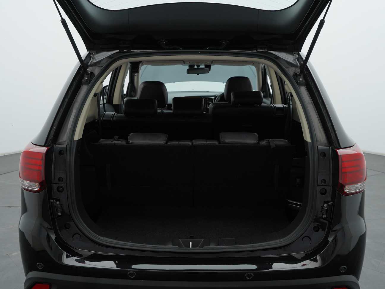 used 2018 Mitsubishi Outlander  2.0