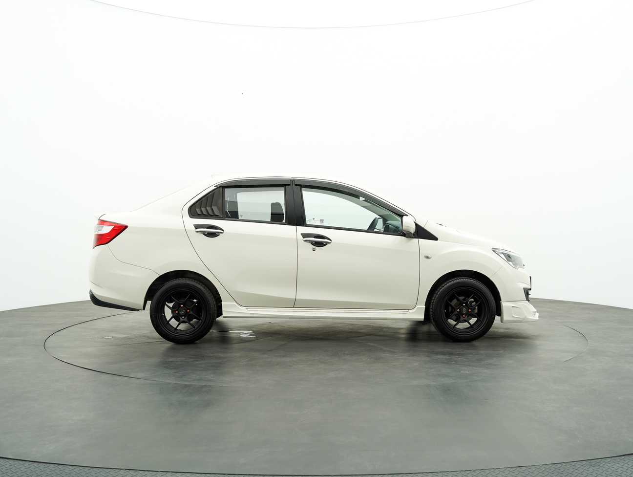 used 2019 Perodua BEZZA G 1.0