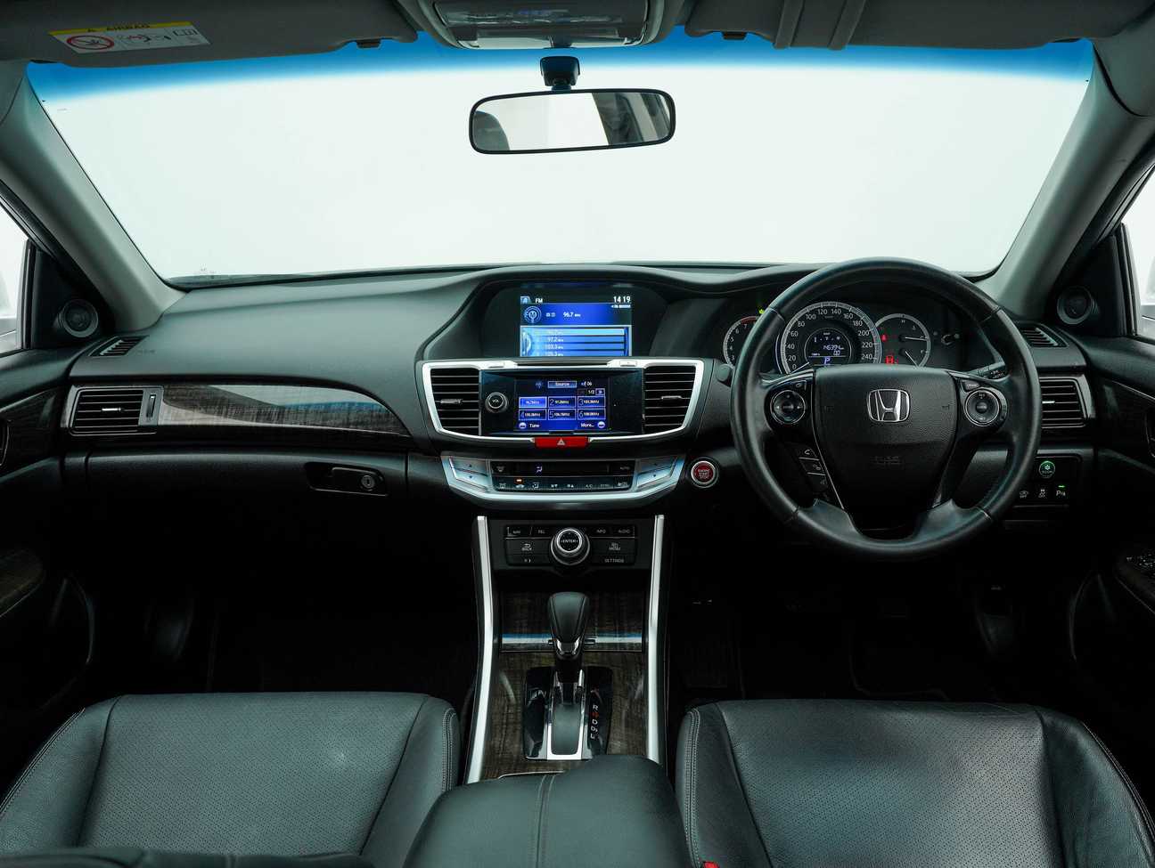 used 2015 Honda Accord VTi-L 2.0