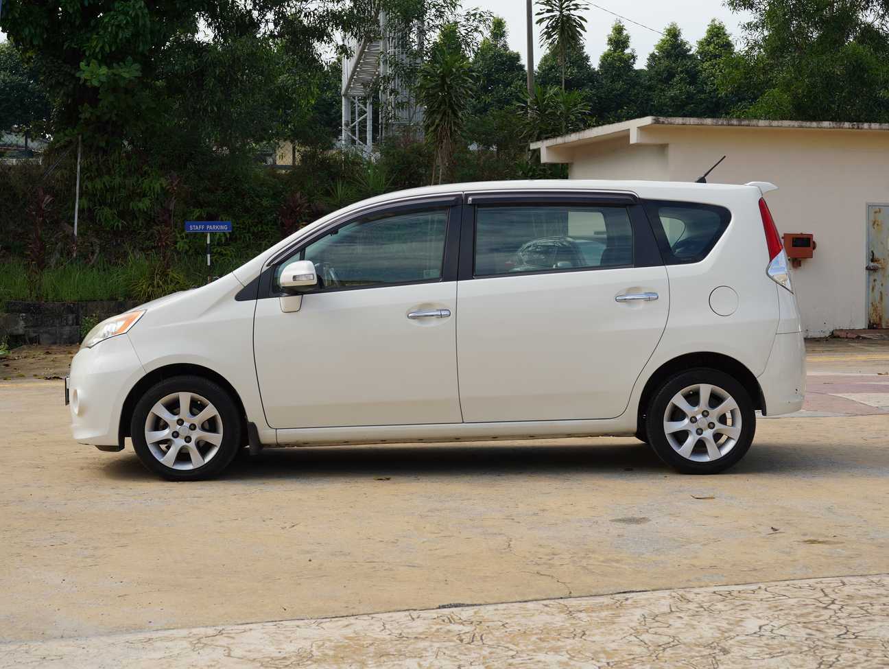 used 2010 Perodua Alza EZi 1.5