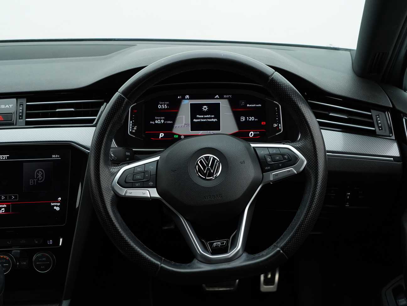 terpakai 2020 Volkswagen Passat R-Line 2.0
