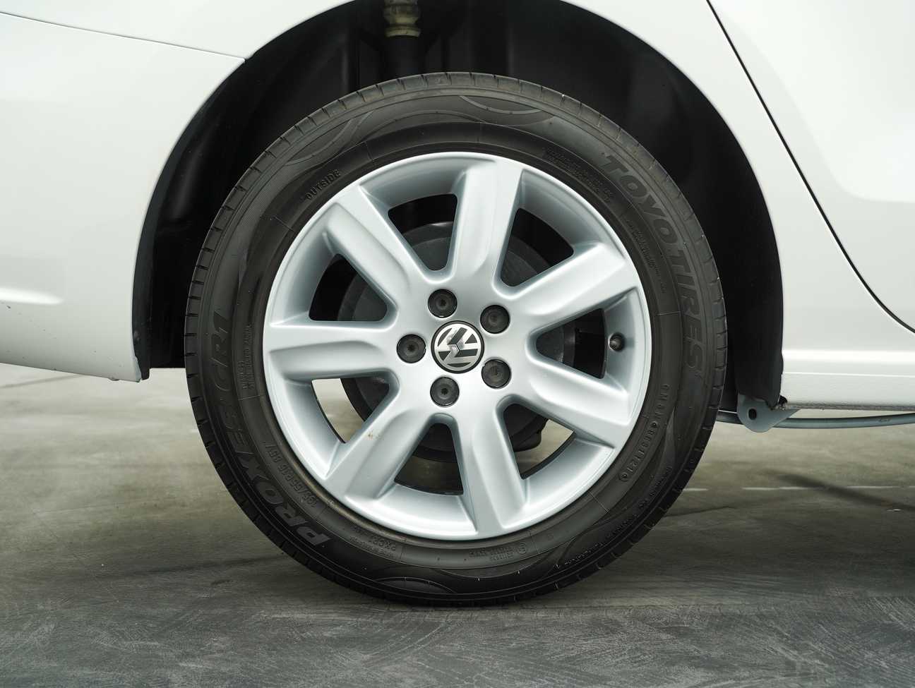 used 2014 Volkswagen Polo  1.6