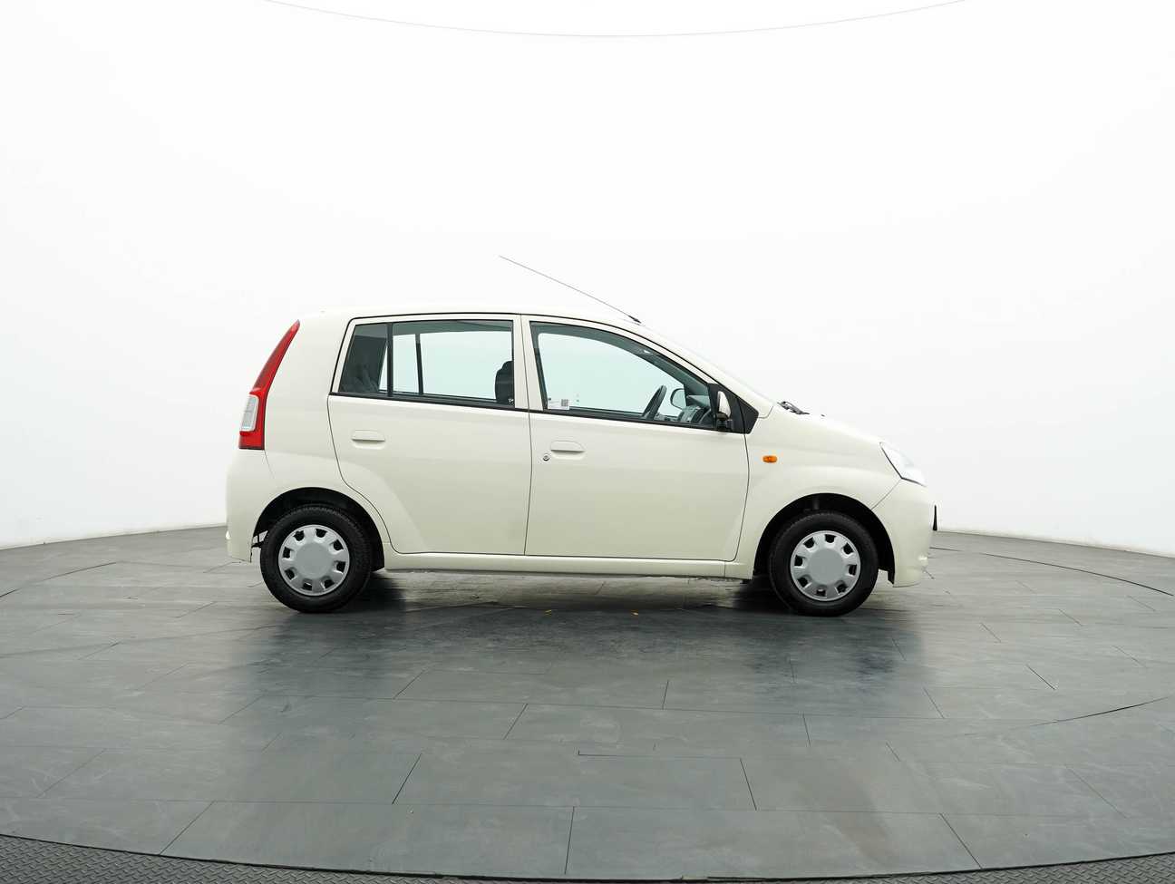 terpakai 2014 Perodua Viva EZ 1.0