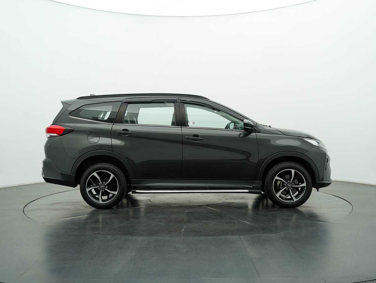 terpakai 2019 Perodua Aruz AV 1.5