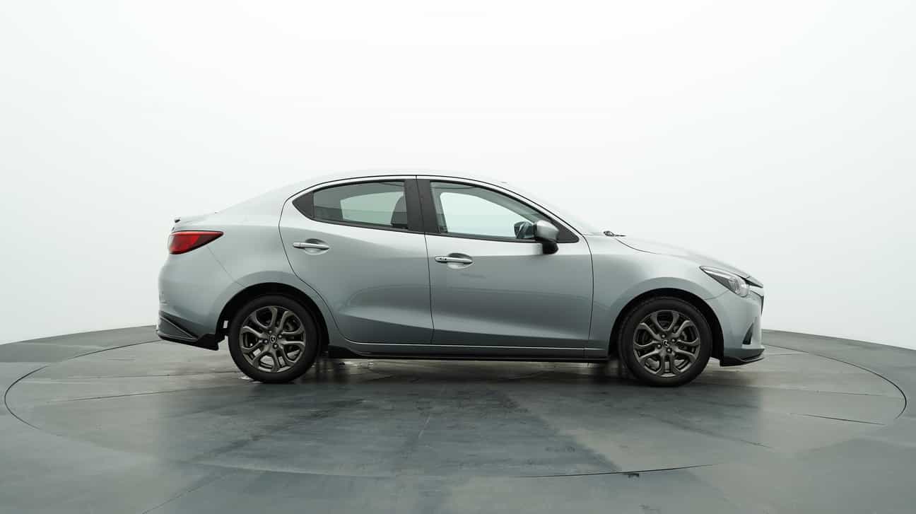 used 2017 Mazda 2 SEDAN 1.5