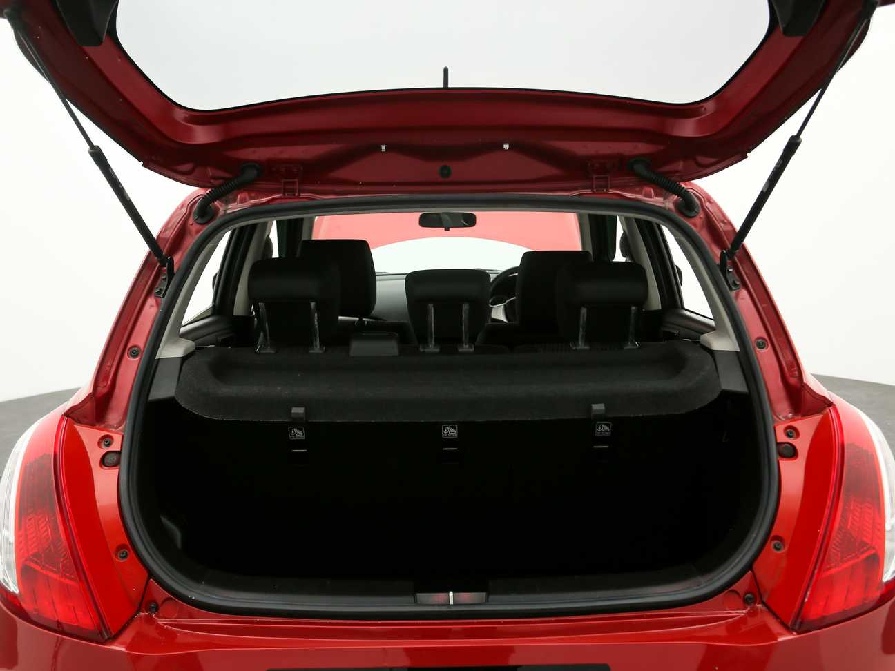 used 2014 Suzuki SWIFT  1.4