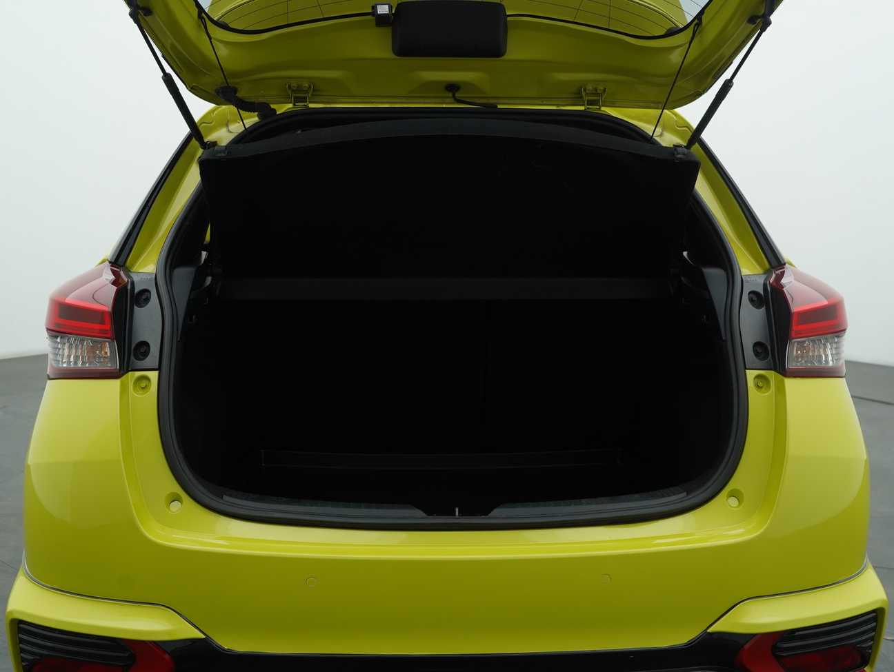 terpakai 2020 Toyota Yaris E 1.5