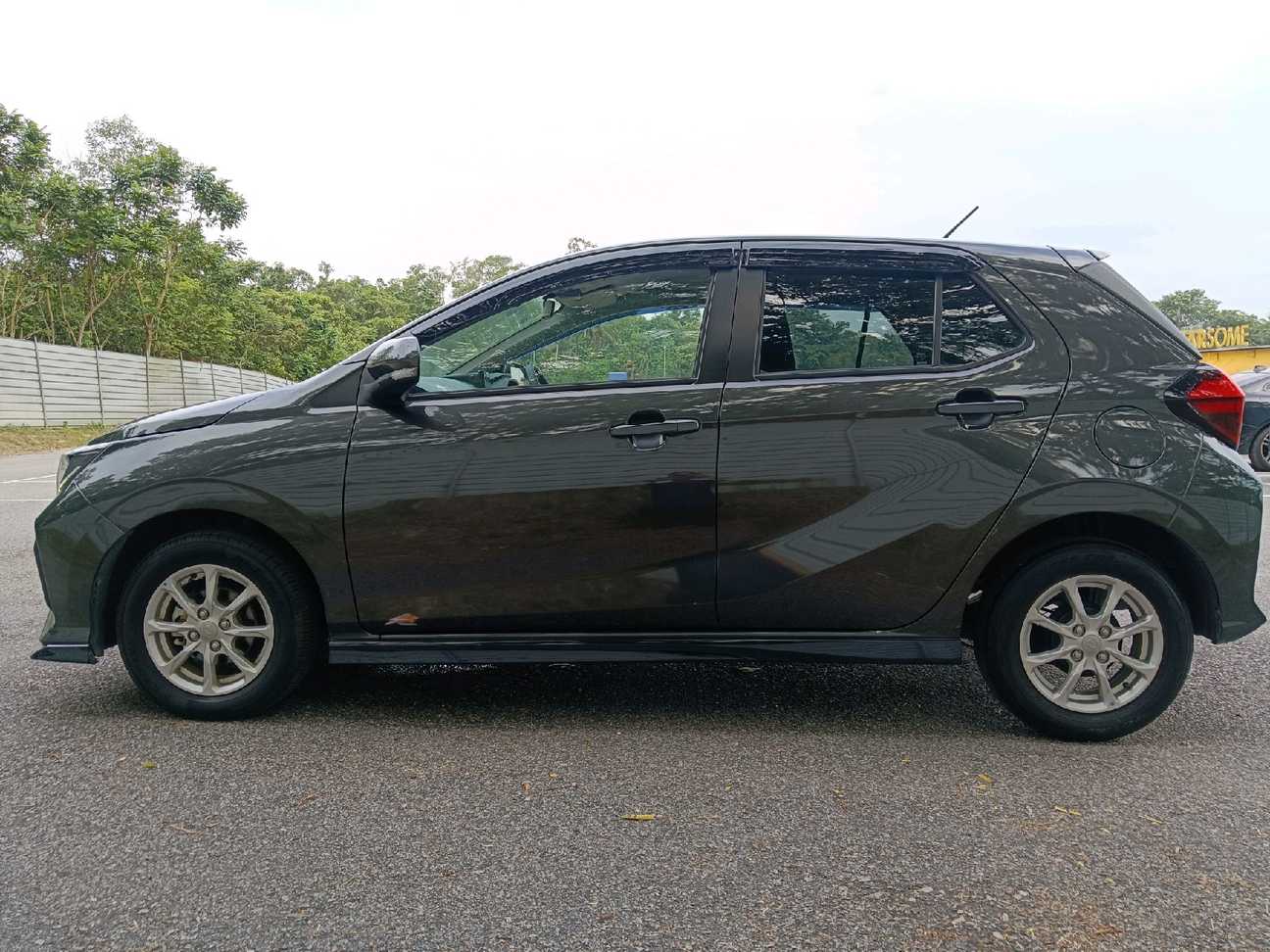 terpakai 2023 Perodua AXIA SE 1.0