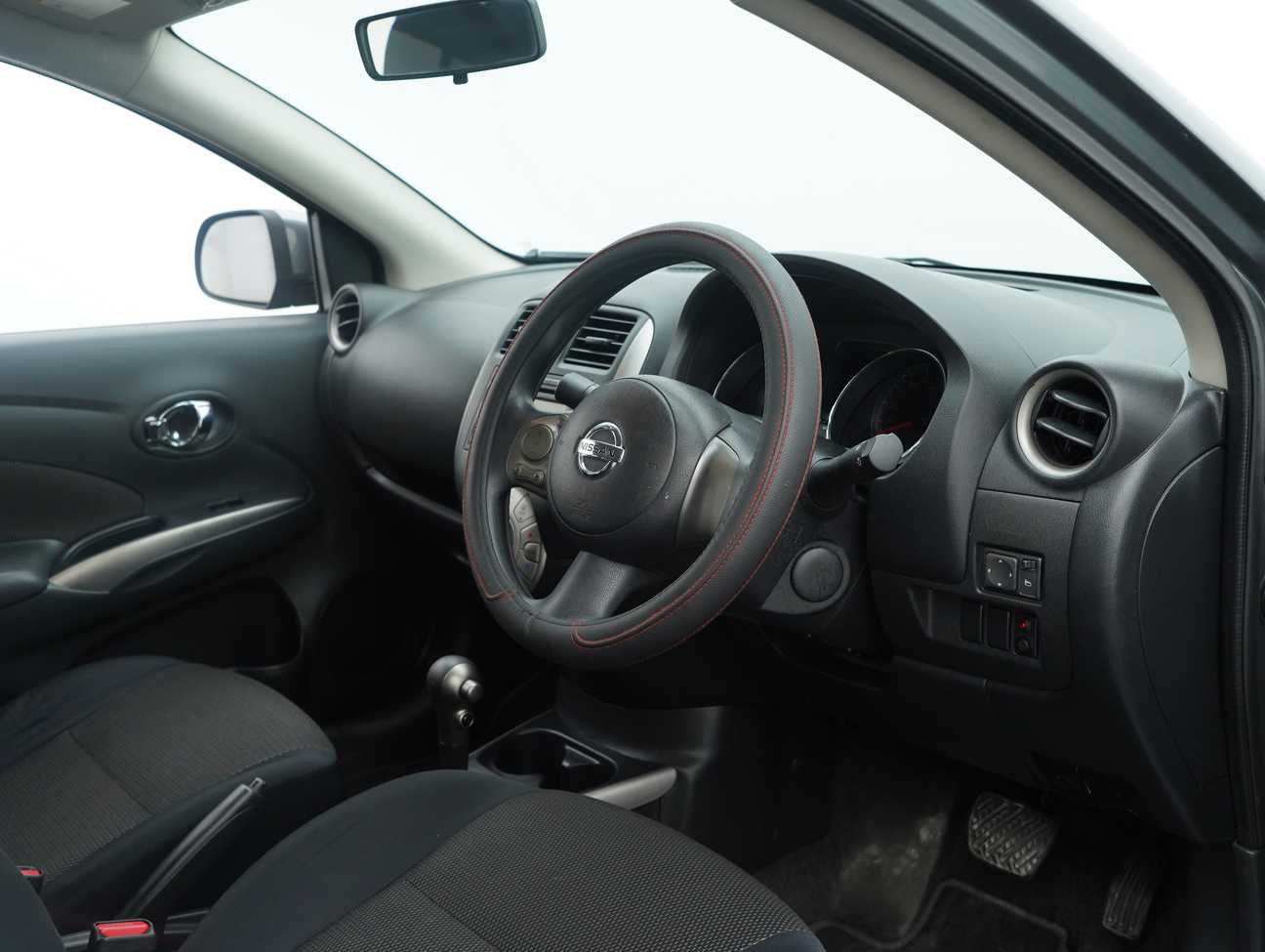used 2013 Nissan Almera VL 1.5