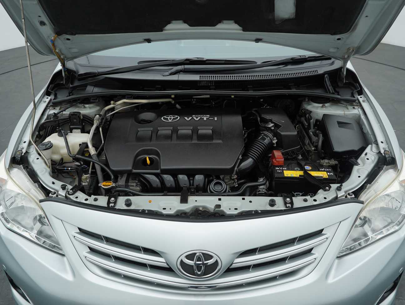 used 2011 Toyota Corolla Altis E 1.8