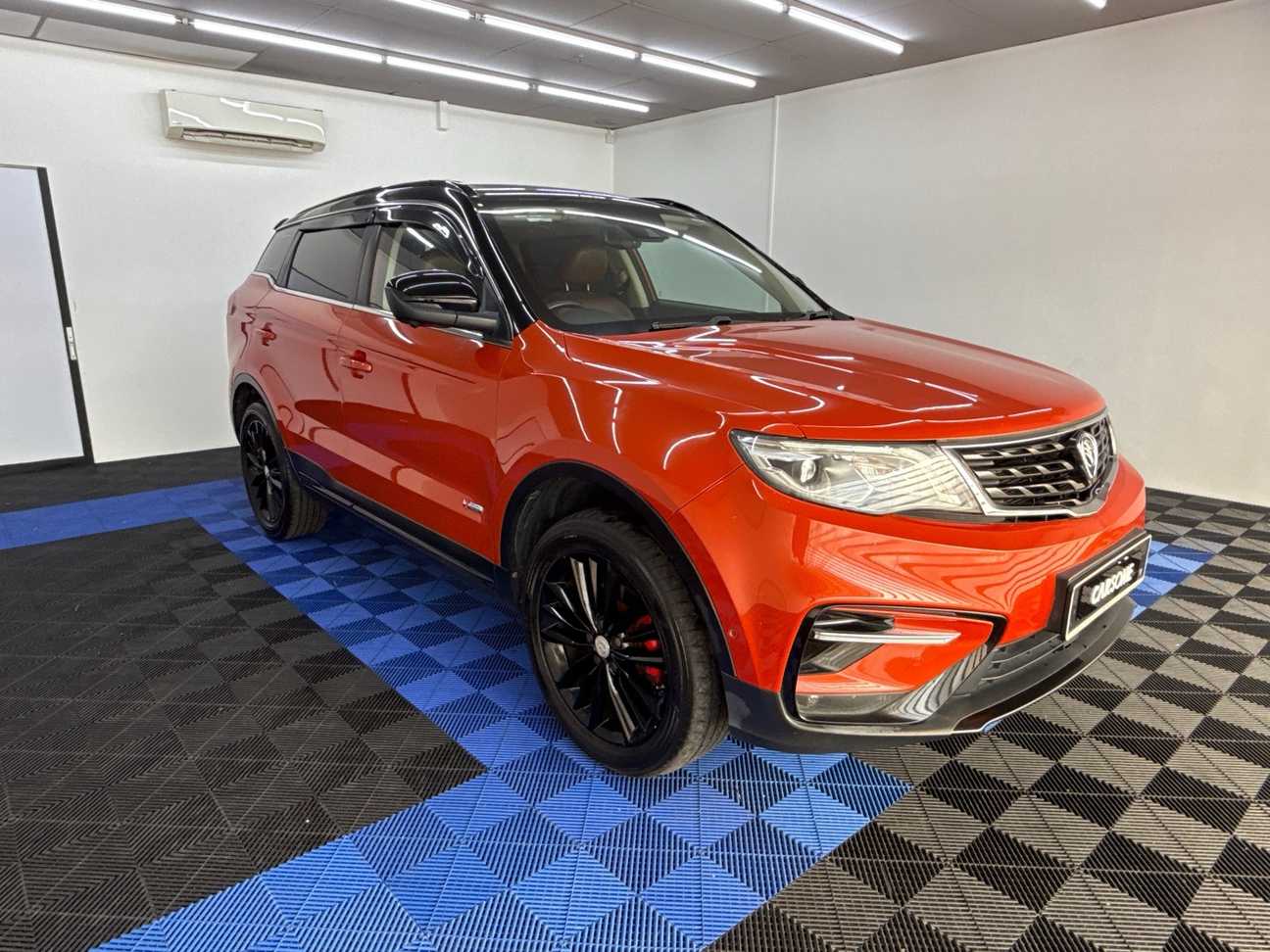 used 2019 Proton X70 Premium 1.8